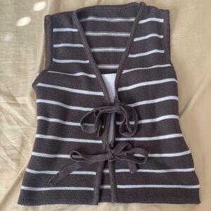 Old Navy Brown and White Striped Knit Vest